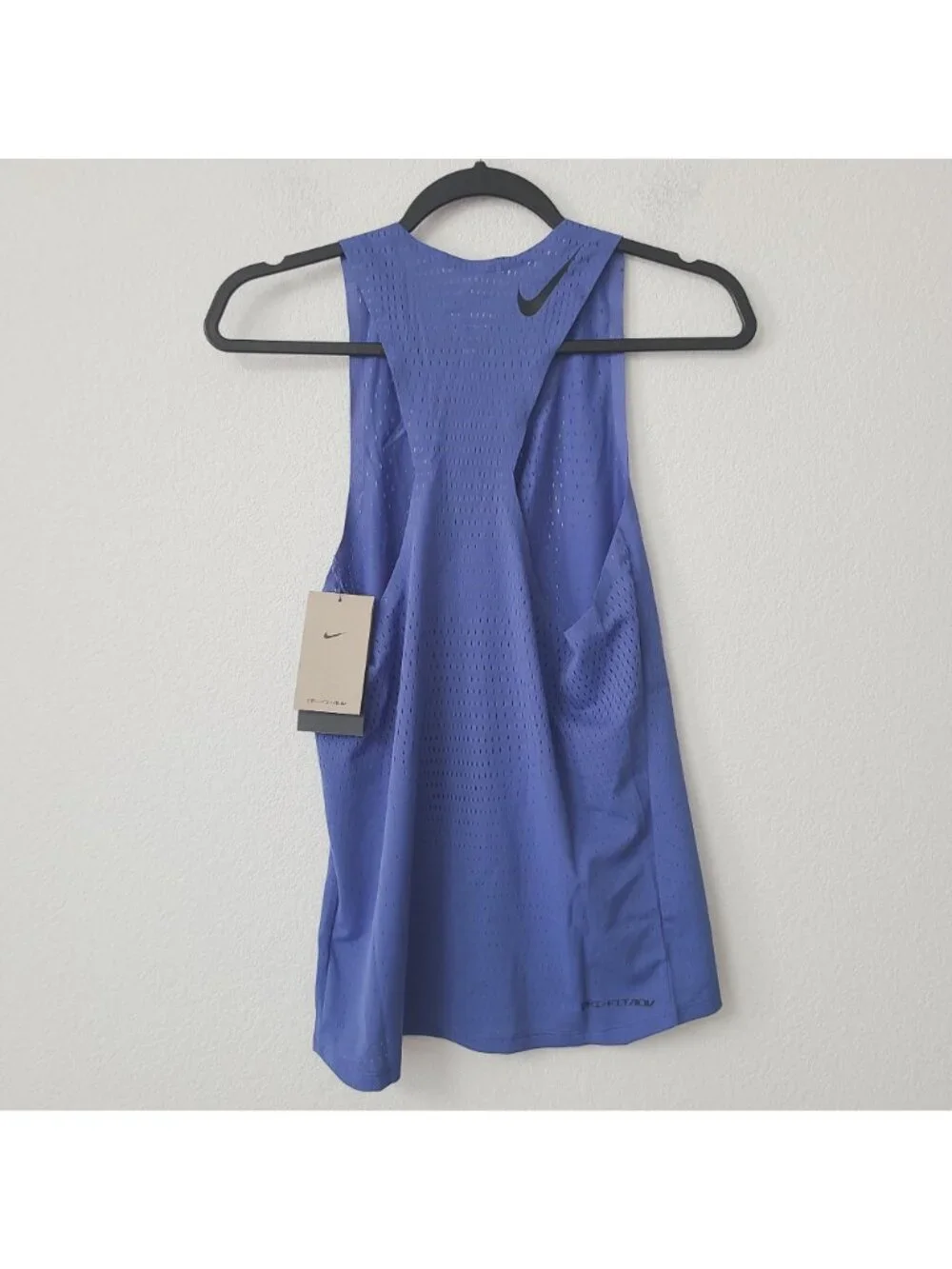 Nike Dri-Fit ADV Aeroswift Running Singlet FN4231-411 Size XS Comet Blue